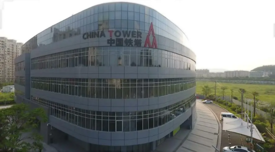配资炒股平台 他早年是联通南方某省公司处级干部 后来升任铁塔省公司总经理 再后来又调回南方 职务已今非昔比